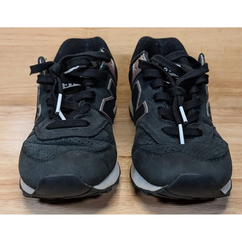 New Balance 574 Womens Black Rose Gold Suede Sneakers WL574NBK Size 6.5